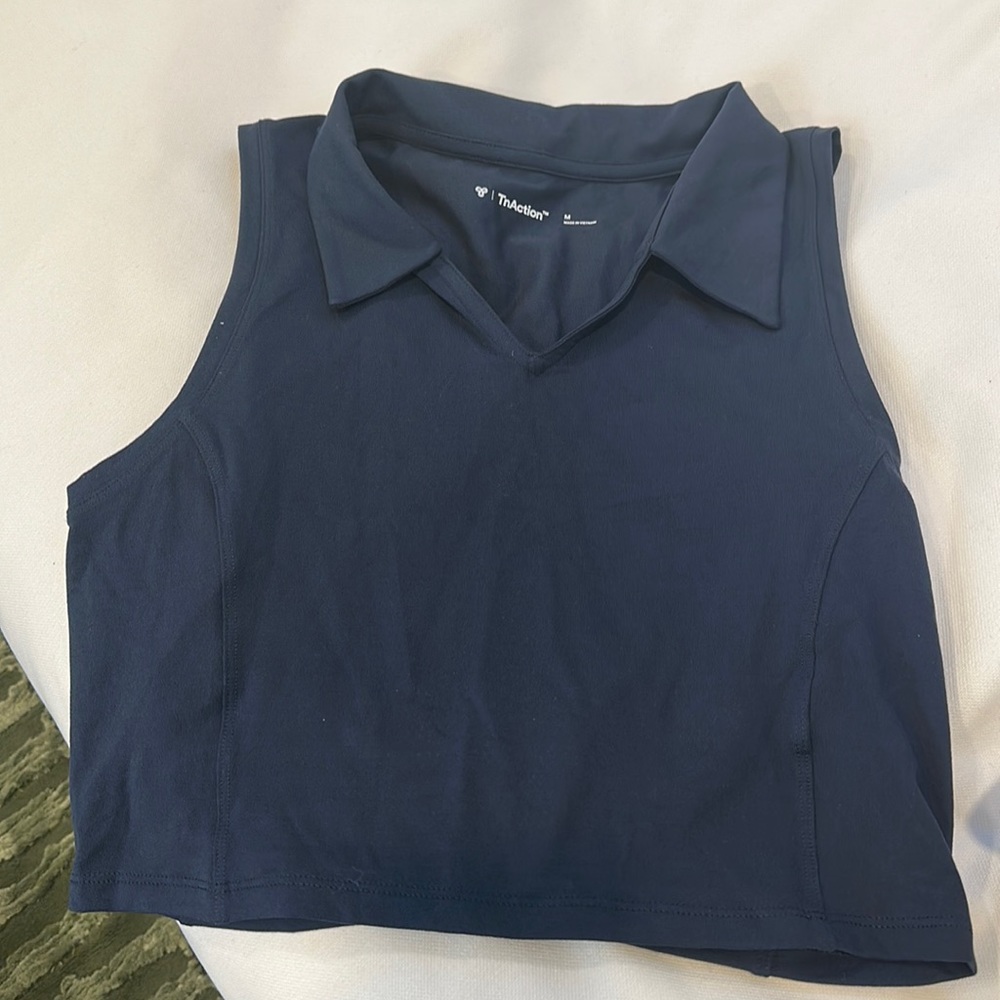 Aritzia cropped collared workout top
